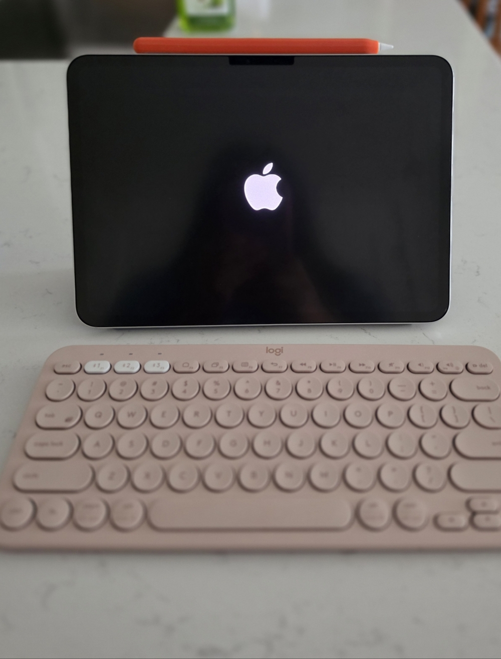 Apple.Ipad Pro 11" Gen 4 Bundle